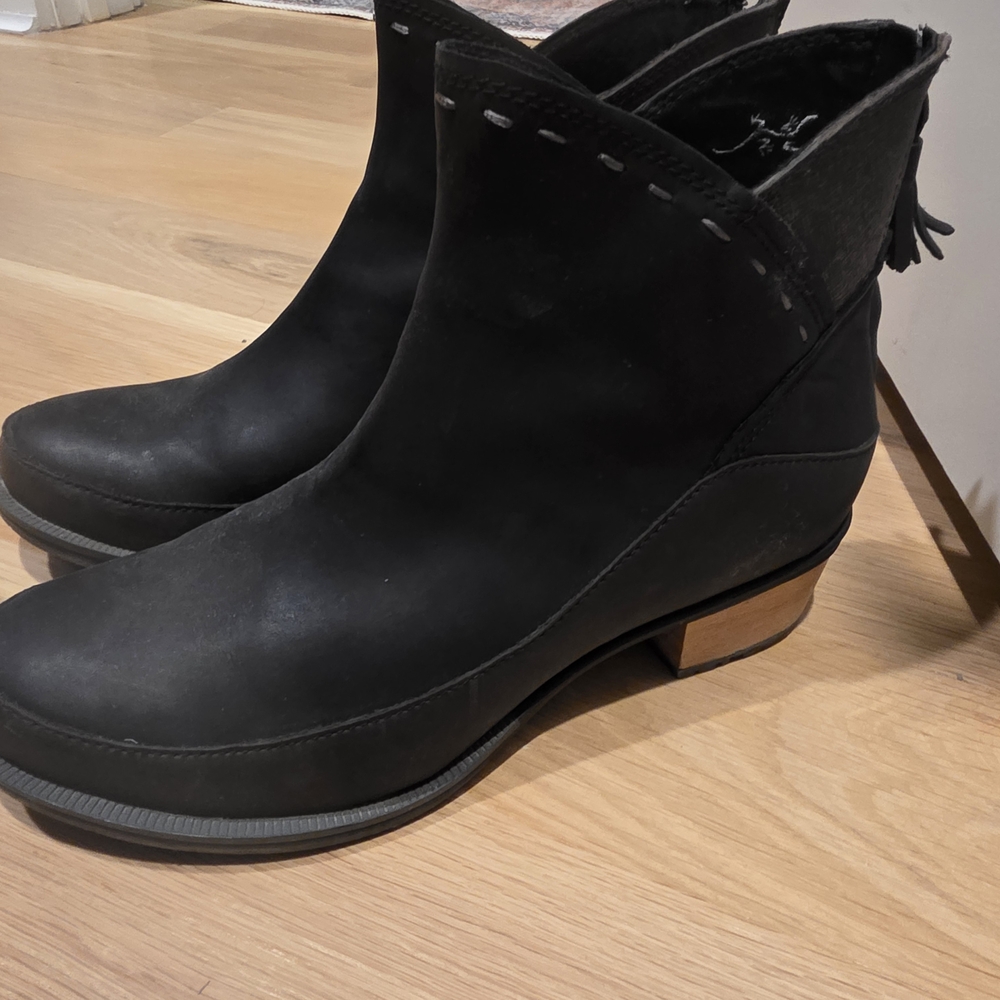 Chaco Black Ankle Boots with Wooden Heel